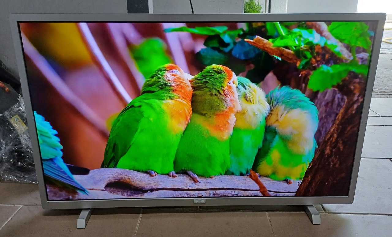 Телевізор 32 дюйми Філіпс Philips 32PFS582 LED Smart TV Pixel Plus HD