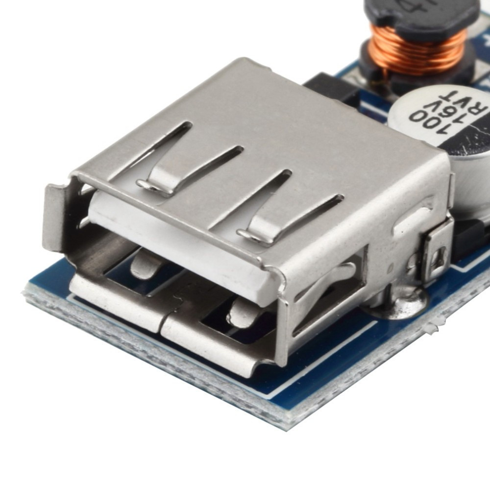 DC-DC, що підвищує перетворювач 0.9V - 5V у 5V 600MA USB Mobile