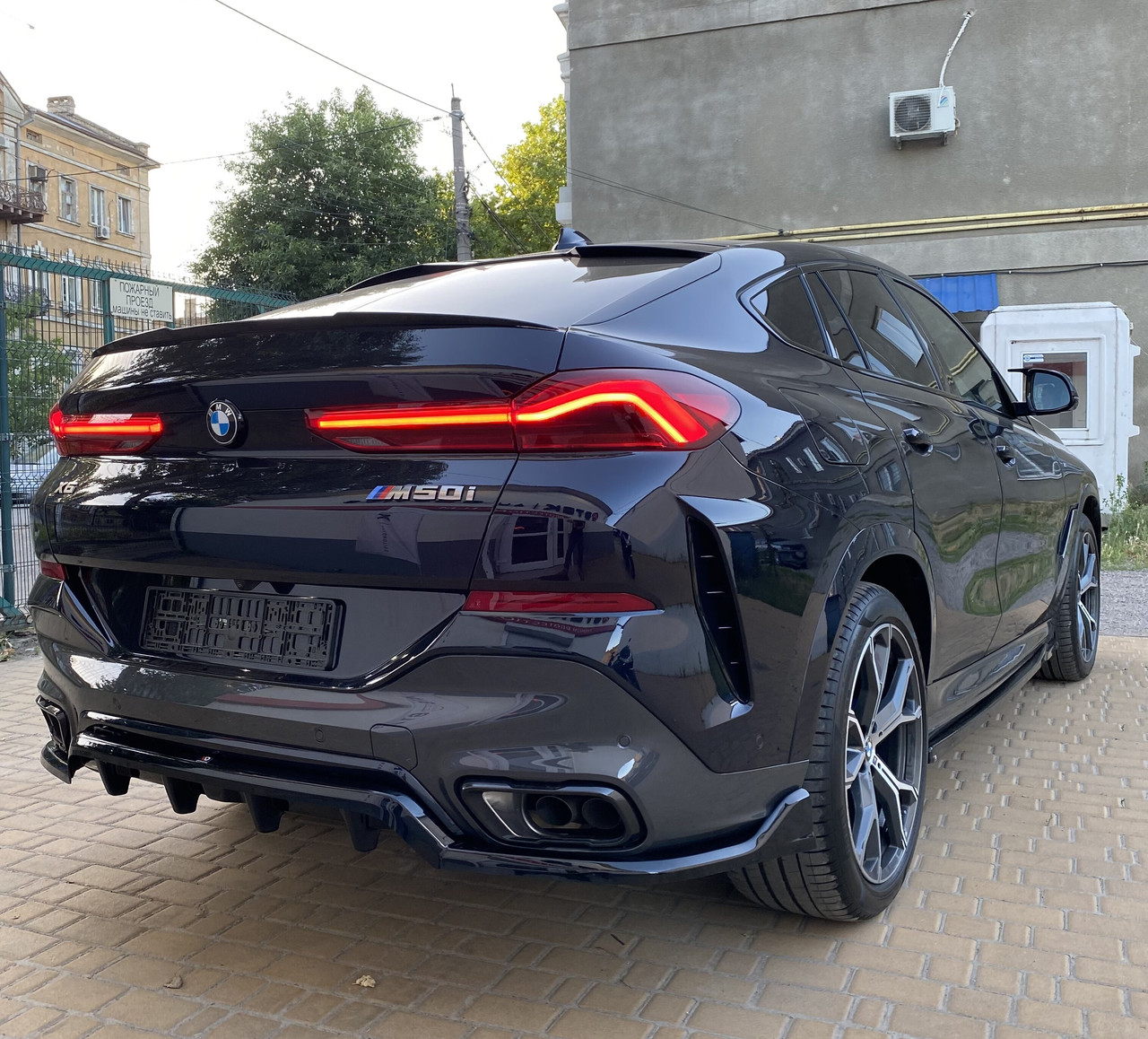 Дифузор BMW X6 G06 M-Sport (2018+) тюнінг обвіс спідниця елерон (V2), фото 1