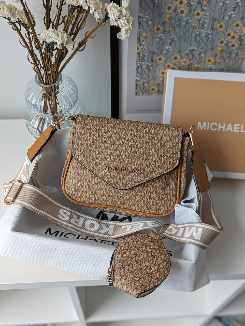 Сумка жіноча Michael Kors крос-боді 2 в 1 Майкл Корс бежевий, фото 1