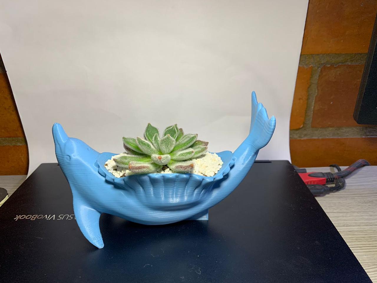 Горщик для квітів настільний Дельфін