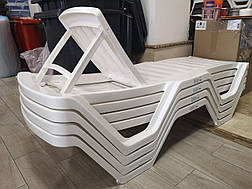 Шезлонг пластиковый Комфорт в цвете капучино, Украина, фото 3