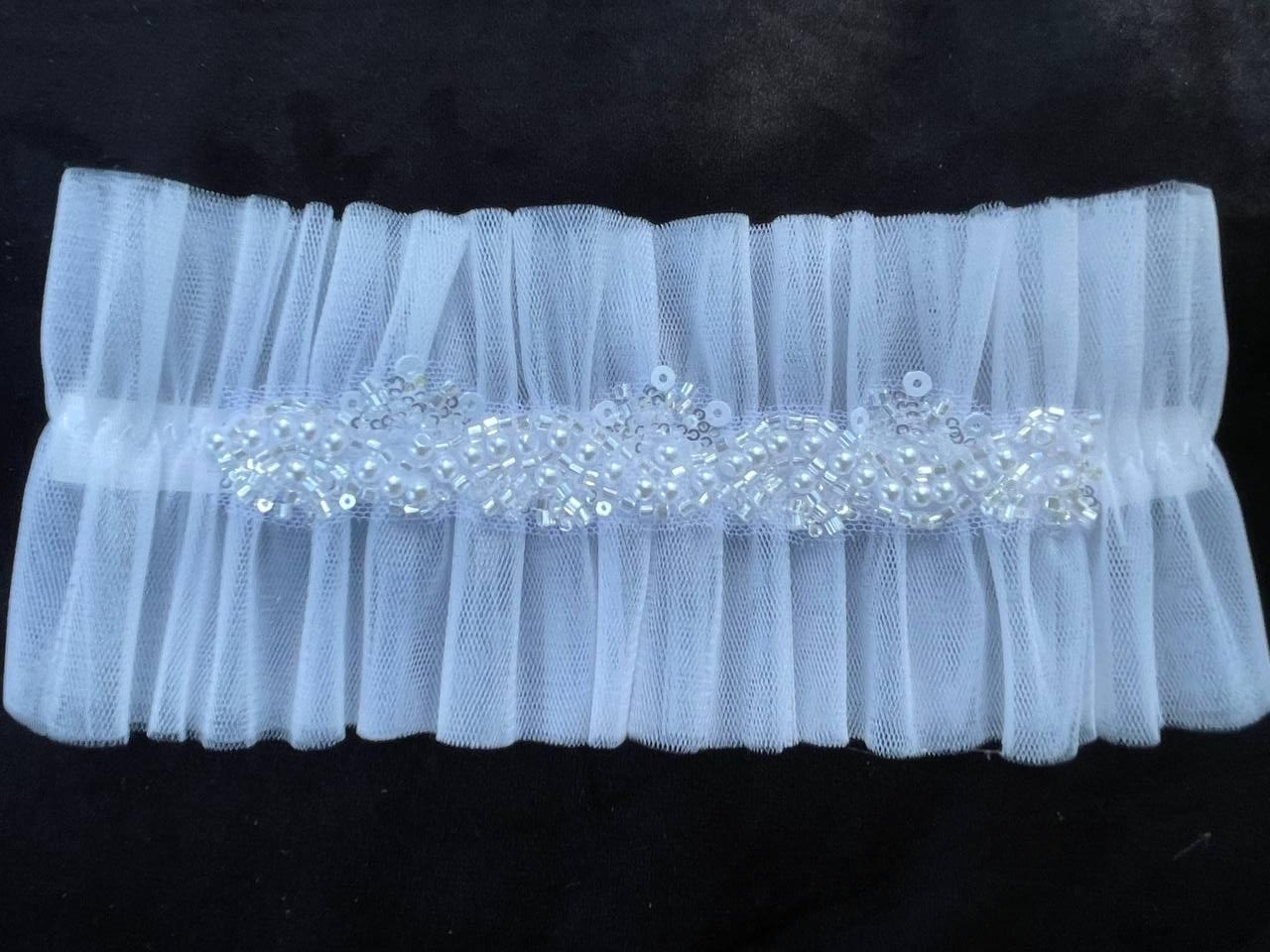 Весільна підв'язка для нареченої Біла Ніжна весільна підв'язка на ногу Підв'язка для наречених, фото 1