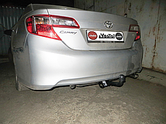 Фаркоп Toyota Camry 50 2011-2018 (Тойота Камрі 50) USA кузов