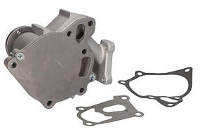 Помпа двигуна 4D56