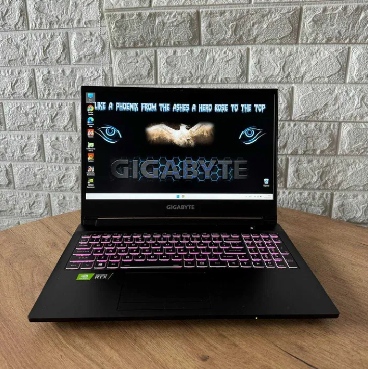 Ноутбук Gigabyte A5 K1 15.6" 144Hz Ryzen 7 5800H 16Gb SSD512Gb+HDD RTX 3070 Б/В, фото 1