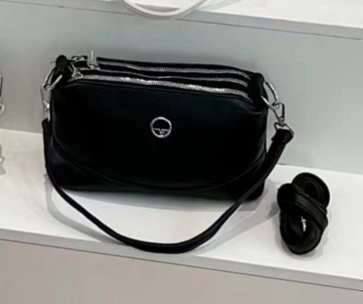 Сумочка жіноча чорна прямокутна кросс-боді на три відділення зі штучної шкіри в різних кольорах Fedya, фото 1