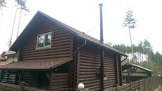 Дымоходы установленные вдоль фасада здания 17