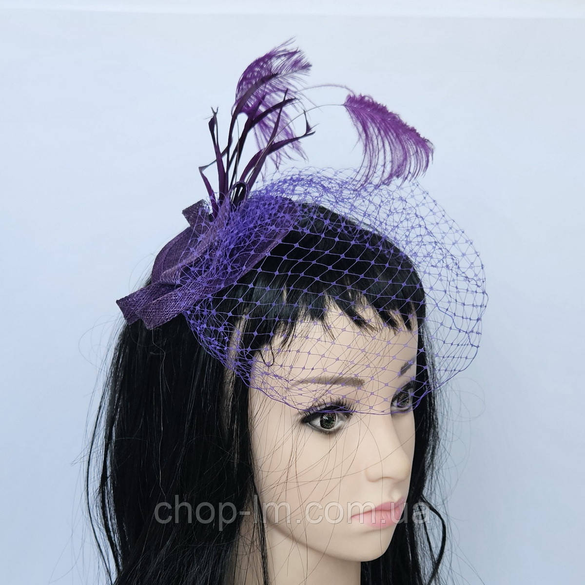 Фіолетовий капелюх з пір'ям / вуалька "Лизи"