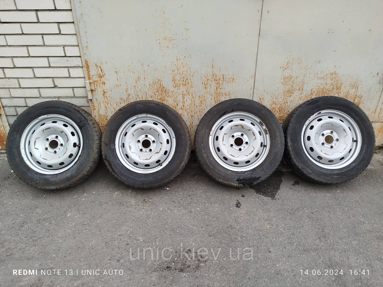 Диски металеві R16 Renault Trafic 3 з гумою б/в