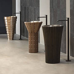 Antonio Lupi AMDL CIRCLE — новая коллекция итальянских напольных умывальников, представленная в Милане этой весной на выставке сантехнического дизайна.