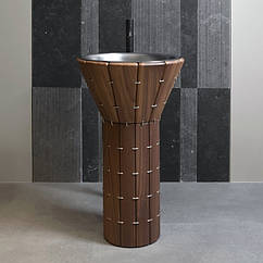 Напольный умывальник Antonio Lupi Teti с раковиной-чашей из нержавеющей стали AISI 316 и деревянной колонной Каналетто орех. Слив в пол. В комплекте с сифоном и шлангом. Размеры Ø 50 x В 85,5 см.