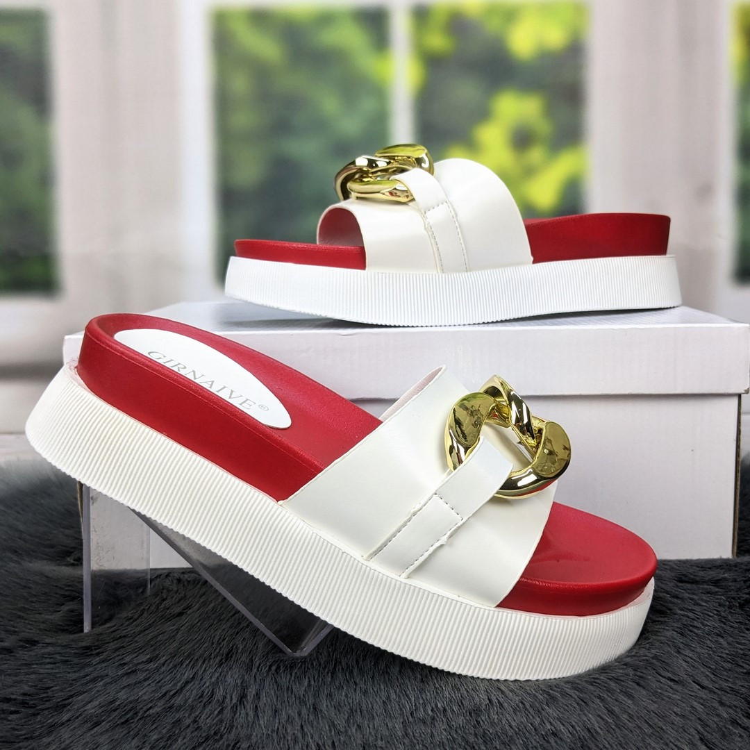 Шльопанці жіночі білі з червоним еко-шкіра з ланцюжком Girnaive 4517, фото 1