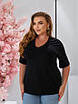 Базова жіноча футболка великого розміру V-виріз чорна (50-68), фото 2