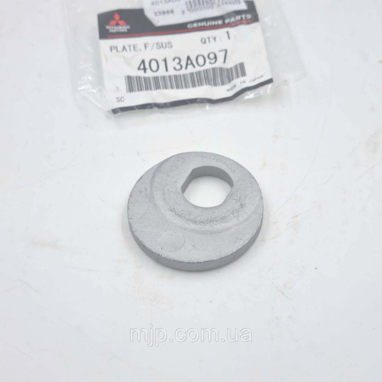 Оригінальна шайба болта кріплення заднього важеля 4013A097, фото 1