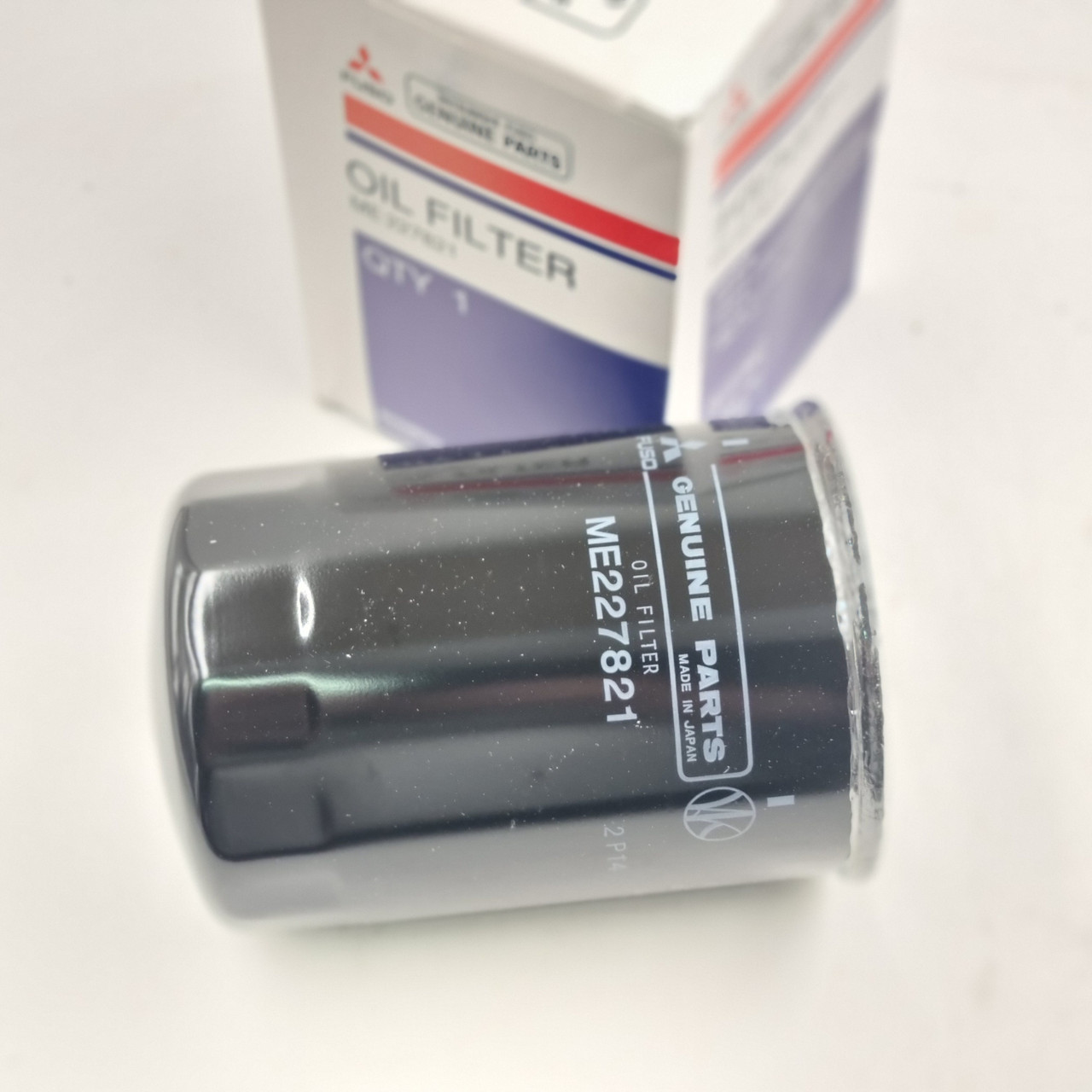 Оригінальний фільтр мастила ME227821 PAJERO Паджеро Вагон IV 3.2