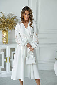 Сукня міді на запах із вишивкою