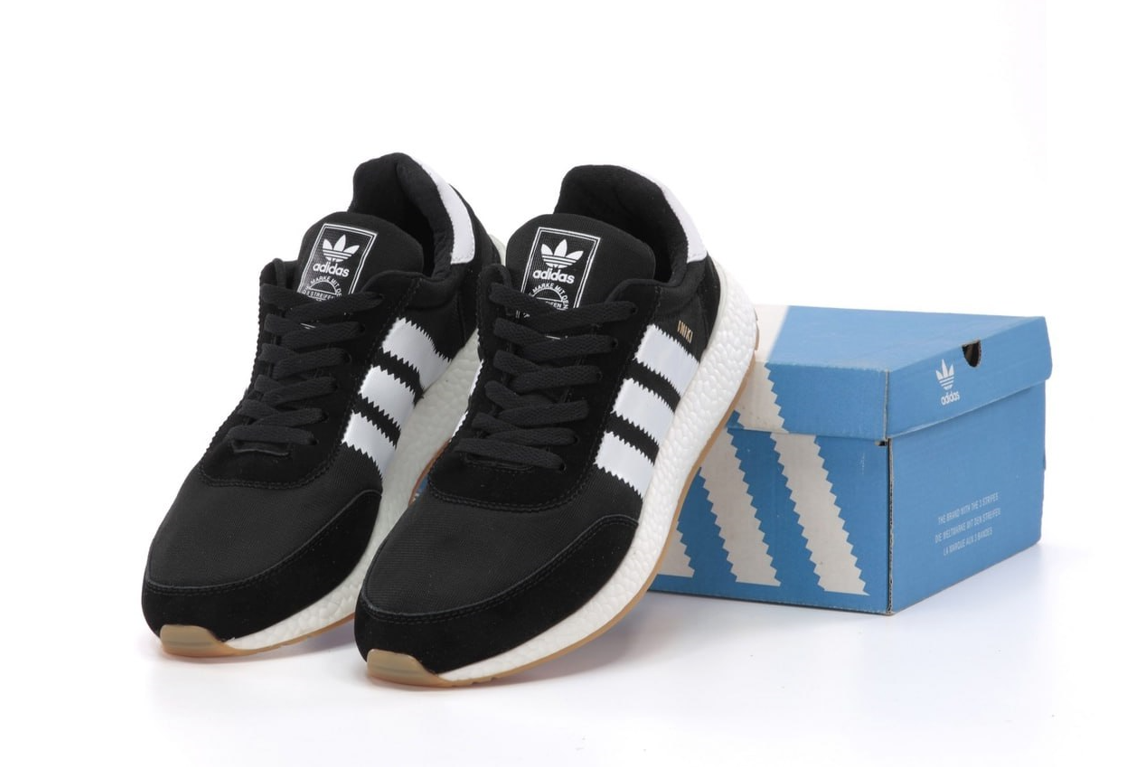 Чоловічі кросівки Adidas Iniki black white Адідіс Ініки чорні с білим замш текстиль легкі весна літо