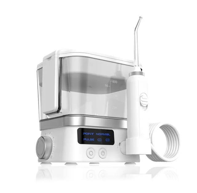 Портативний іригатор для видалення нальоту і зубного каменю з вбудованим акумулятором Insmart 880