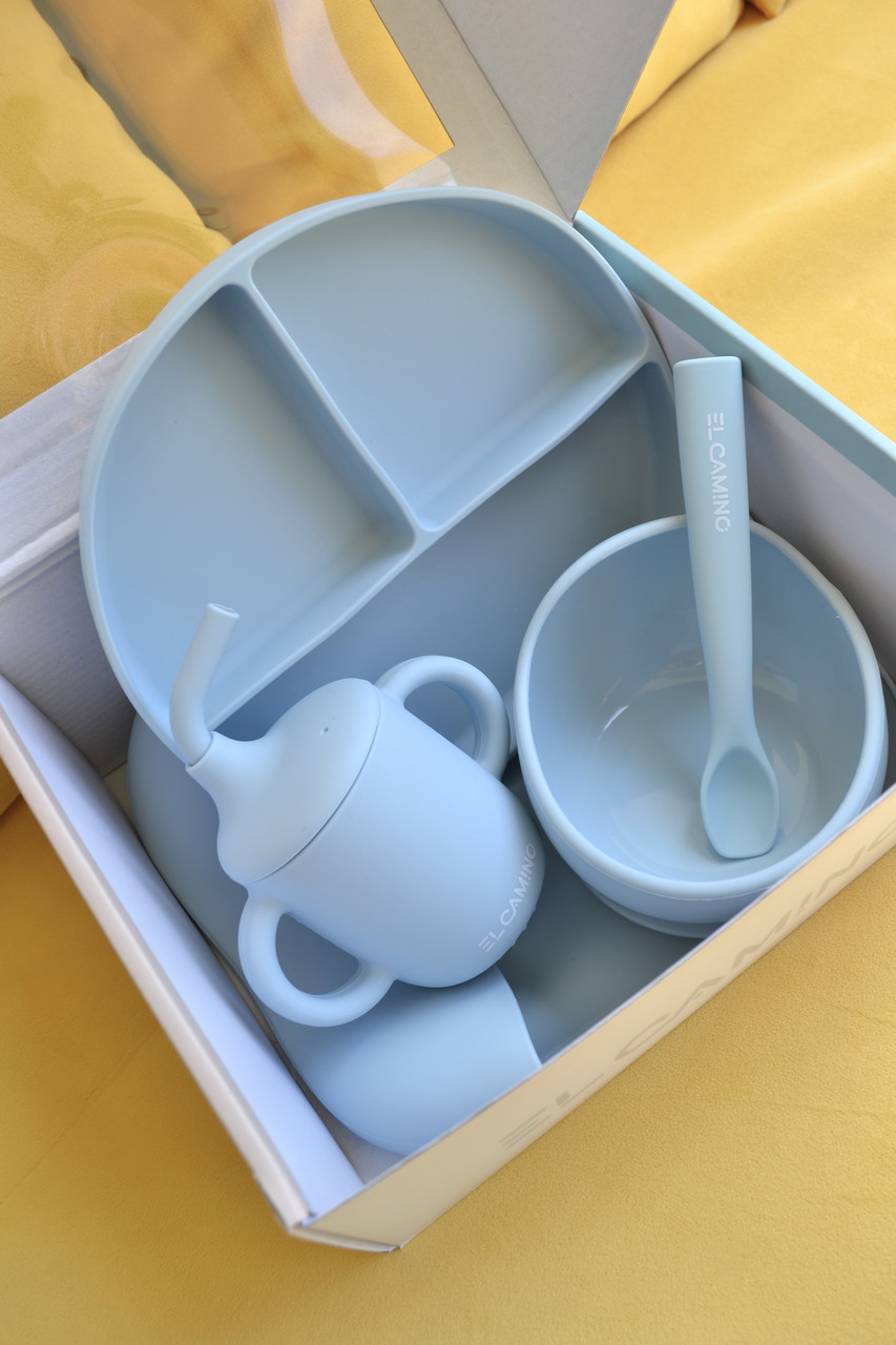 набір дитячого посуду