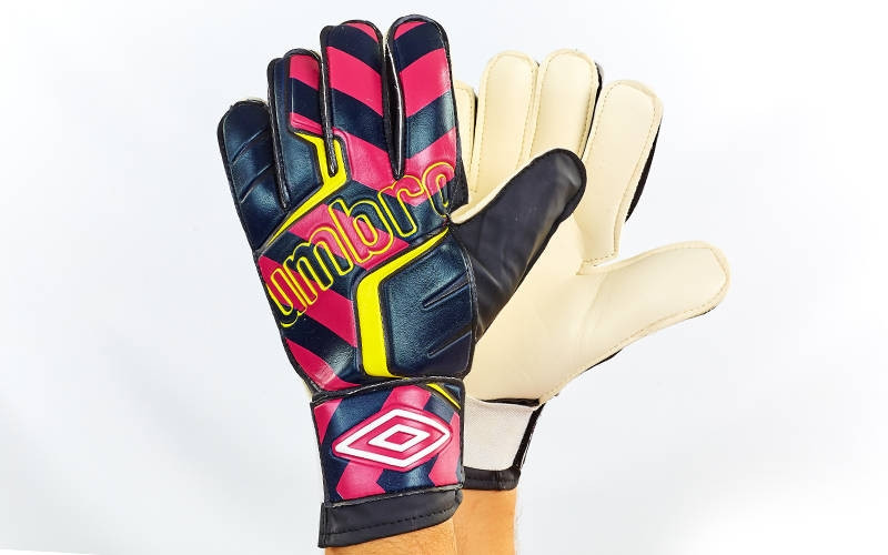 Воротарські рукавички Umbro 9-ка, 10-ка, 11 - ка