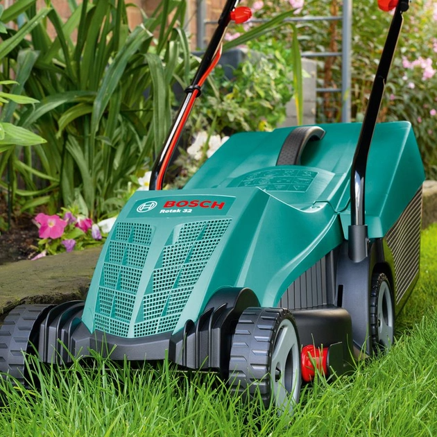 Газонокосилка электрическая Bosch Rotak 32 с роторным ножом 1.2 кВт ...
