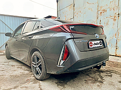 Фаркоп Toyota Prius 2015- (Тойота Пріус) без підрізу бампера Американська вставка під квадрат