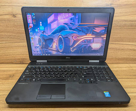 Б/в Ноутбук Dell Latitude E5540 15.6" 1366x768| Core i5-4300U| 8 GB RAM| 240 GB SSD| GeForce GT 720M 2GB, фото 1