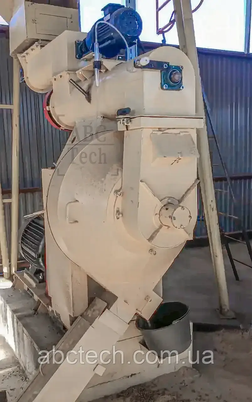 Пресс-гранулятор ОГМ 0.8 Пресс-гранулятор ОГМ 0.8