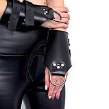 Манжети для підвішування за руки шкіряні чорні Art of Sex Kinky hand Cuffs For Suspension Кайф, фото 4