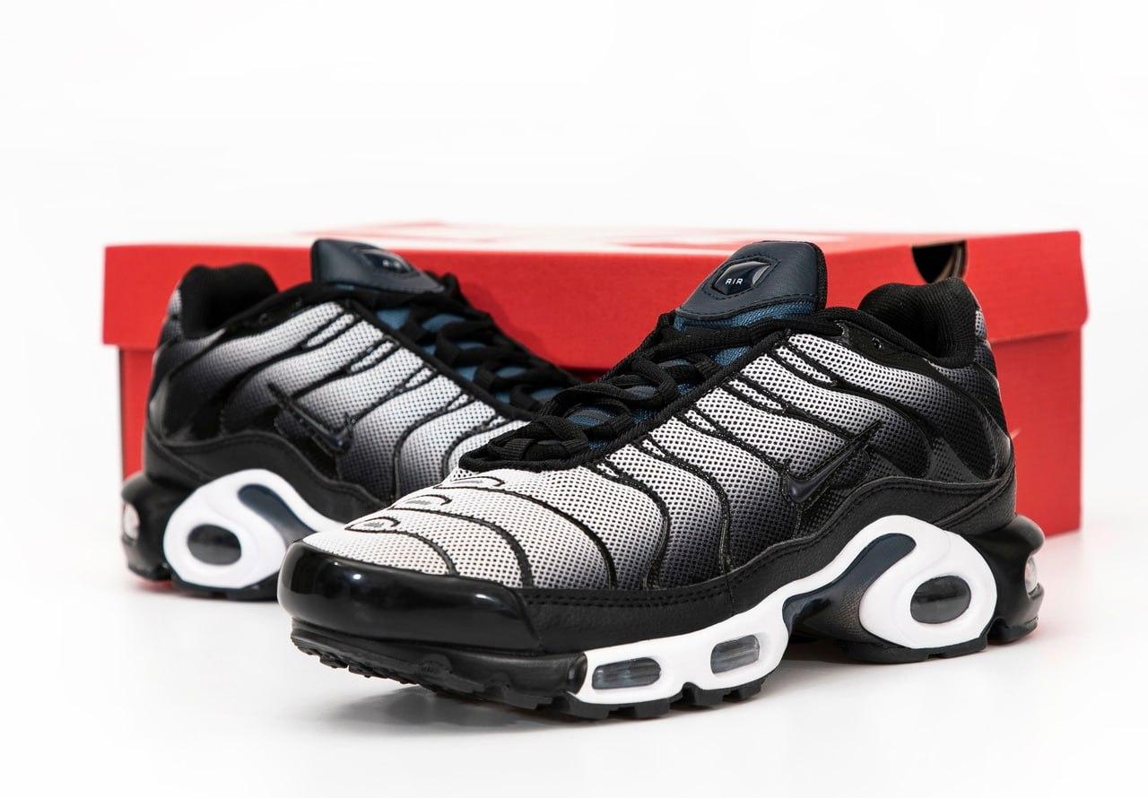 Чоловічі сірі Кросівки ike Air Max Plus TN