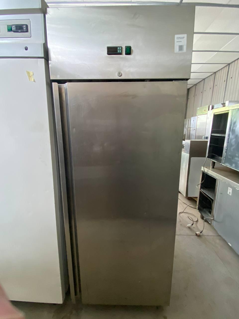 Холодильна шафа Forcar THL650TN