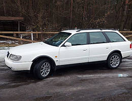 Audi A6 C4 1994-1997 рр.