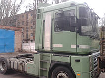 Замена лобового стекла Renault Magnum 380, 385, 390, 440, 480, 500, 560, AE 420Ti, AE 520