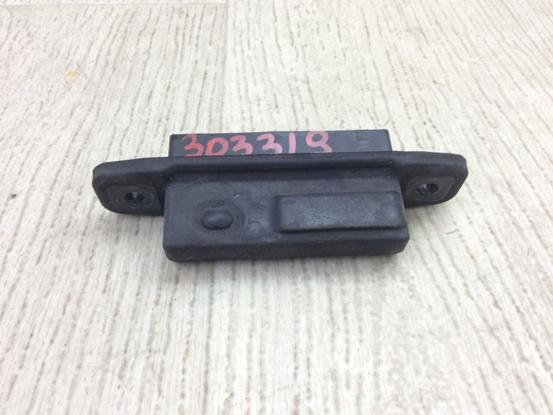 Кнопка відкривання багажника зовнішня TOYOTA VENZA 09-16 3.5 2GR-FE 2009 (б/у), фото 1