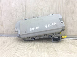 Подушка безпеки в коліна Toyota Venza 09-16 3.5 2GR-FE 2009 лев. (б/у)