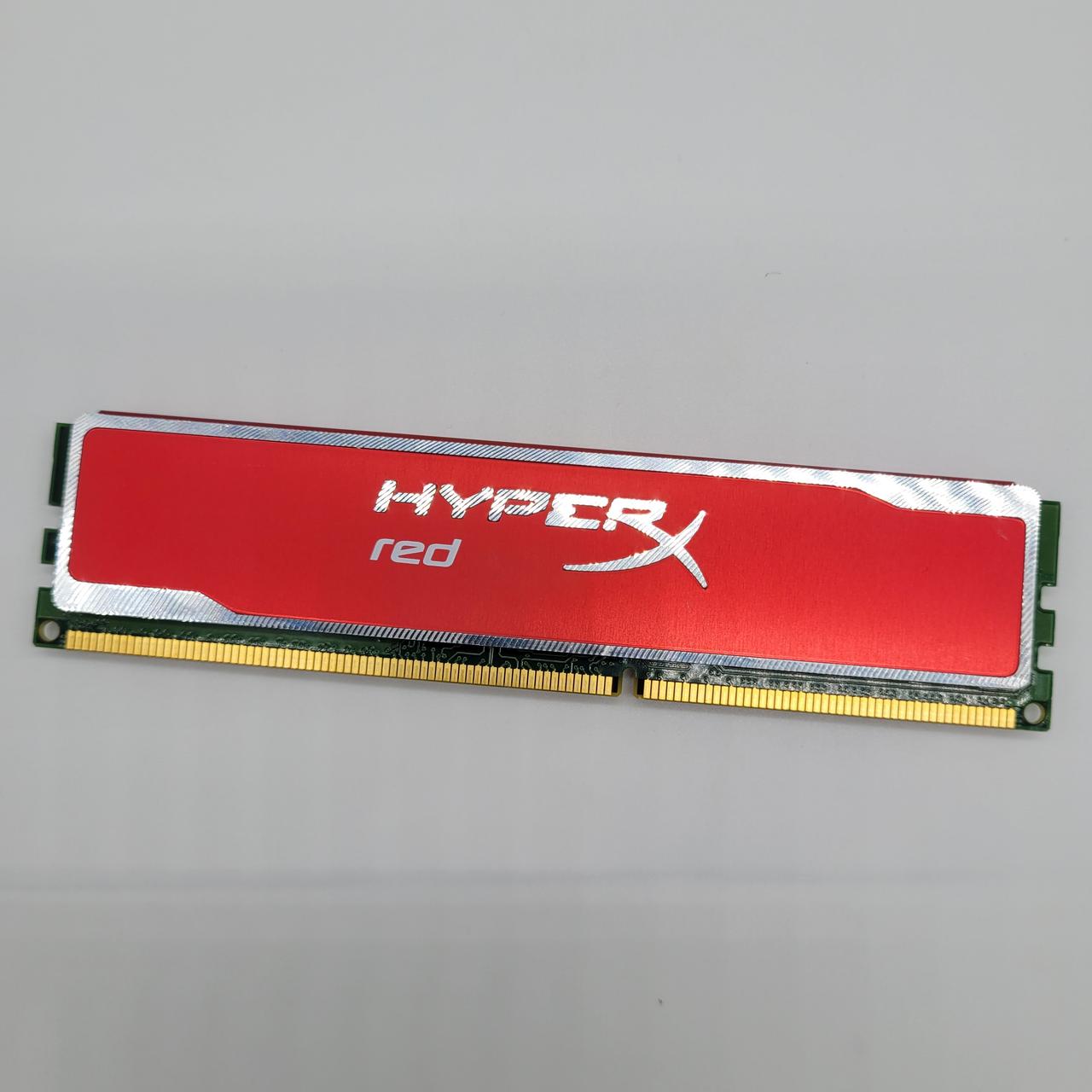 Ігрова оперативна пам'ять Kingston DDR3 4Gb 1600MHz PC3-12800U 1R8 CL9 (KHX16C9B1RK2/8X) Б/В