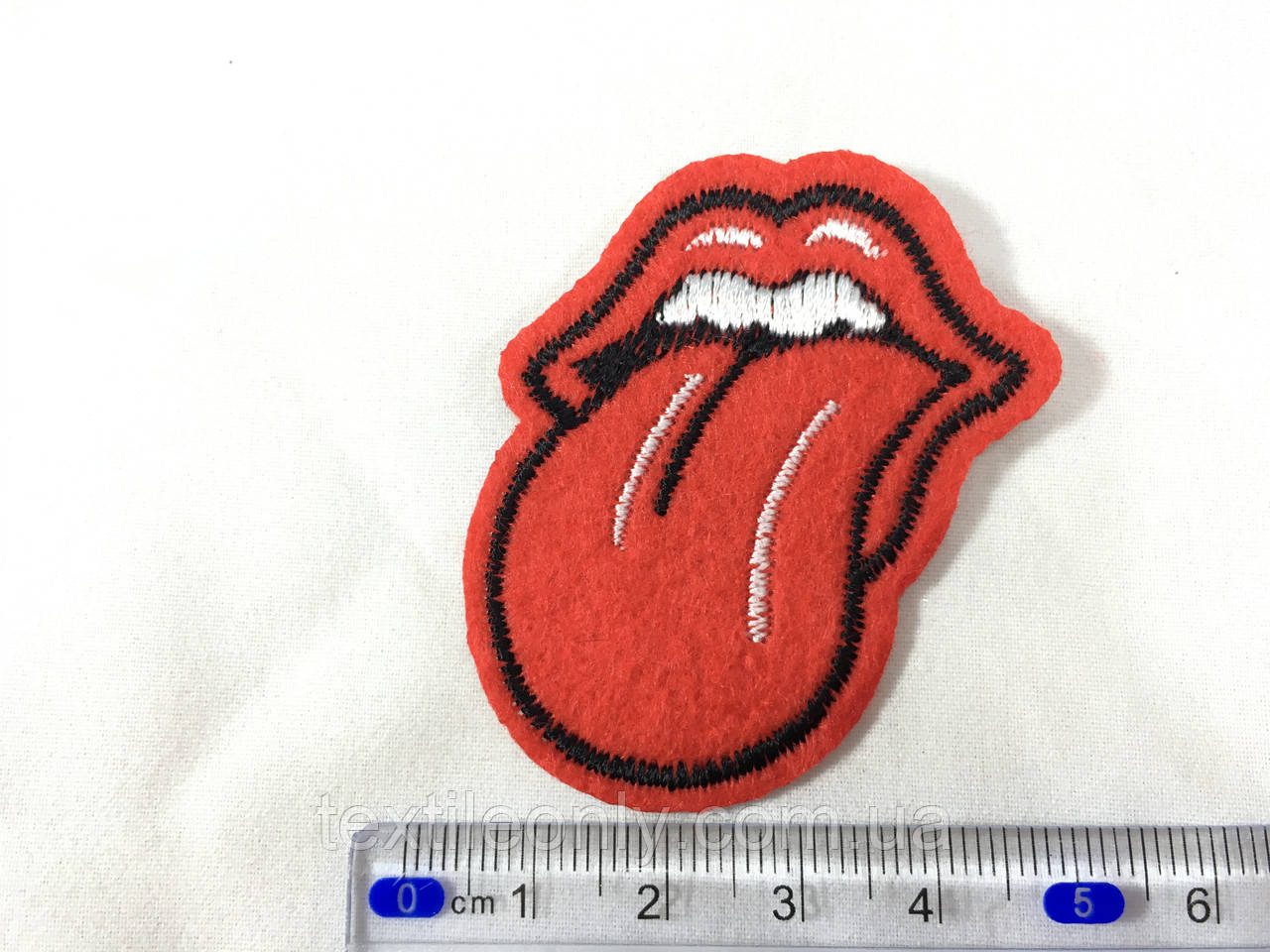 Нашивка Губки язик  / The Rolling Stones 49х55 мм