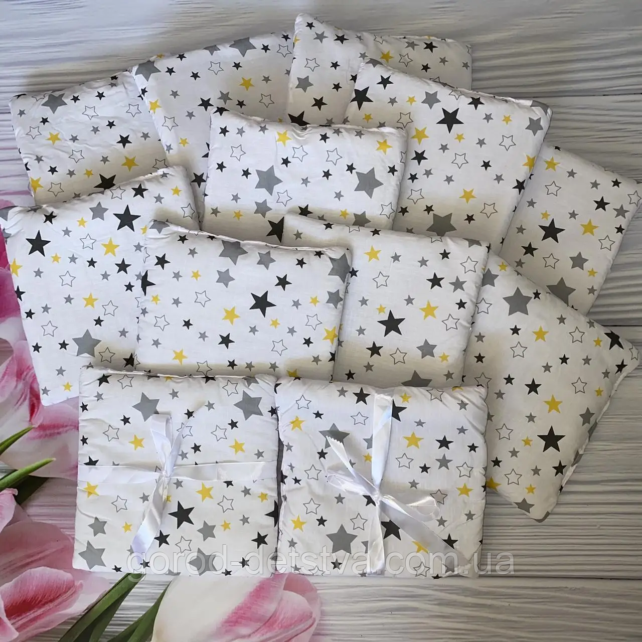 Захист 12 подушок бортики бампер на 4 сторони в дитяче ліжечко 120*60 см на зав'язочках висота 30 см, фото 1