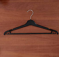 Плічка пластикові для одягу 42 см з поперечиною та гачками