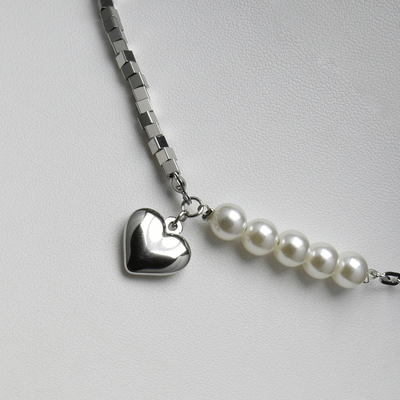 Ланцюжок плетіння якірного кольору срібло сталь 316L кулон сердечко намистини квадратики ланцюжок довжинан 55 см тлщн 4 мм