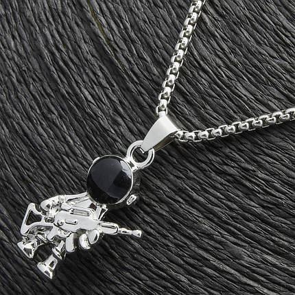 Ланцюг із кулоном чоловічок з автоматом сріблястого кольору Stainless Steel розмір 30х20 мм розмір ланцюга 70 см 3 мм, фото 2