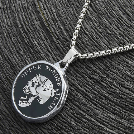 Ланцюг із кулоном череп із написом сріблястого кольору Stainless Steel розмір 30х30 мм розмір ланцюга 70 см 3 мм, фото 1