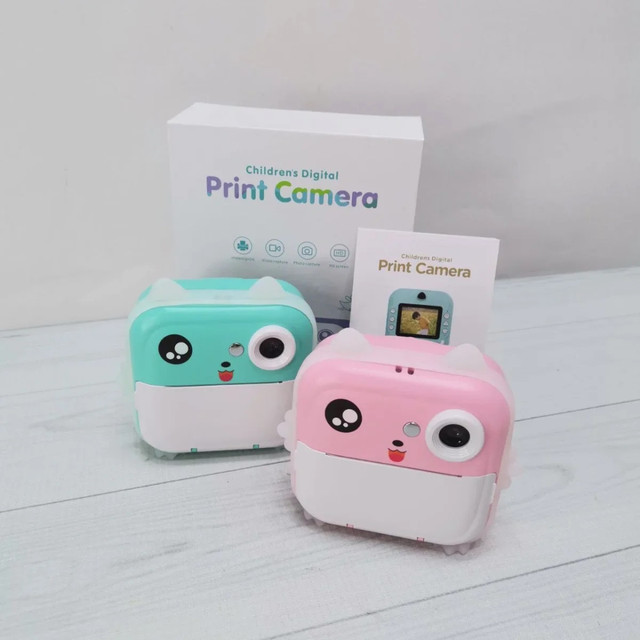 Камера миттєвого друку