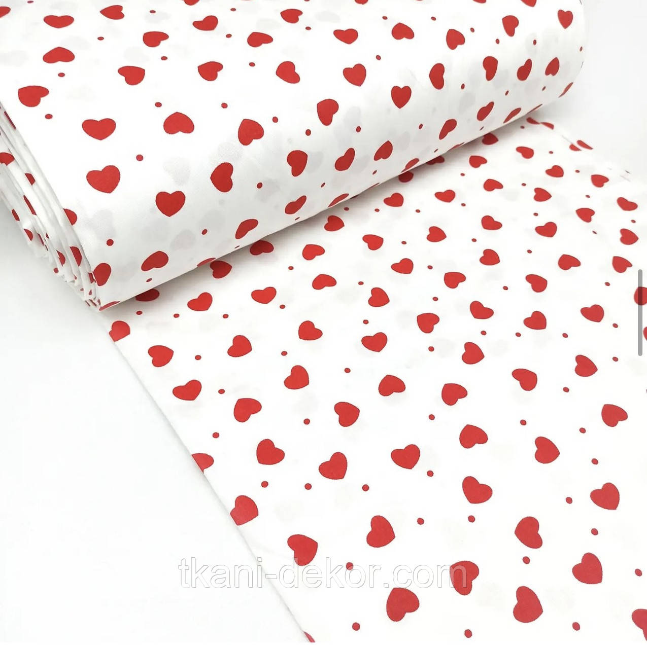 Сатин (бавовняна тканинна) червоні сердечка на молочному (ширина 160 см, 120 г/м2), фото 1