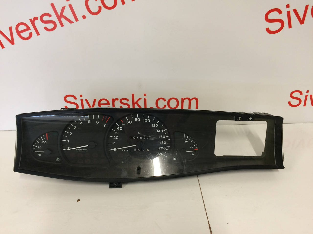 

Панель приборов, щиток, спидометр Opel Omega B, 2.0, BENZIN, 90564481