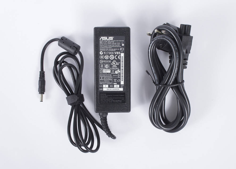 

Блок питания для ноутбука ASUS 19V, 3.42A, 65W, 4.0*1.35мм OEM Asus X540S