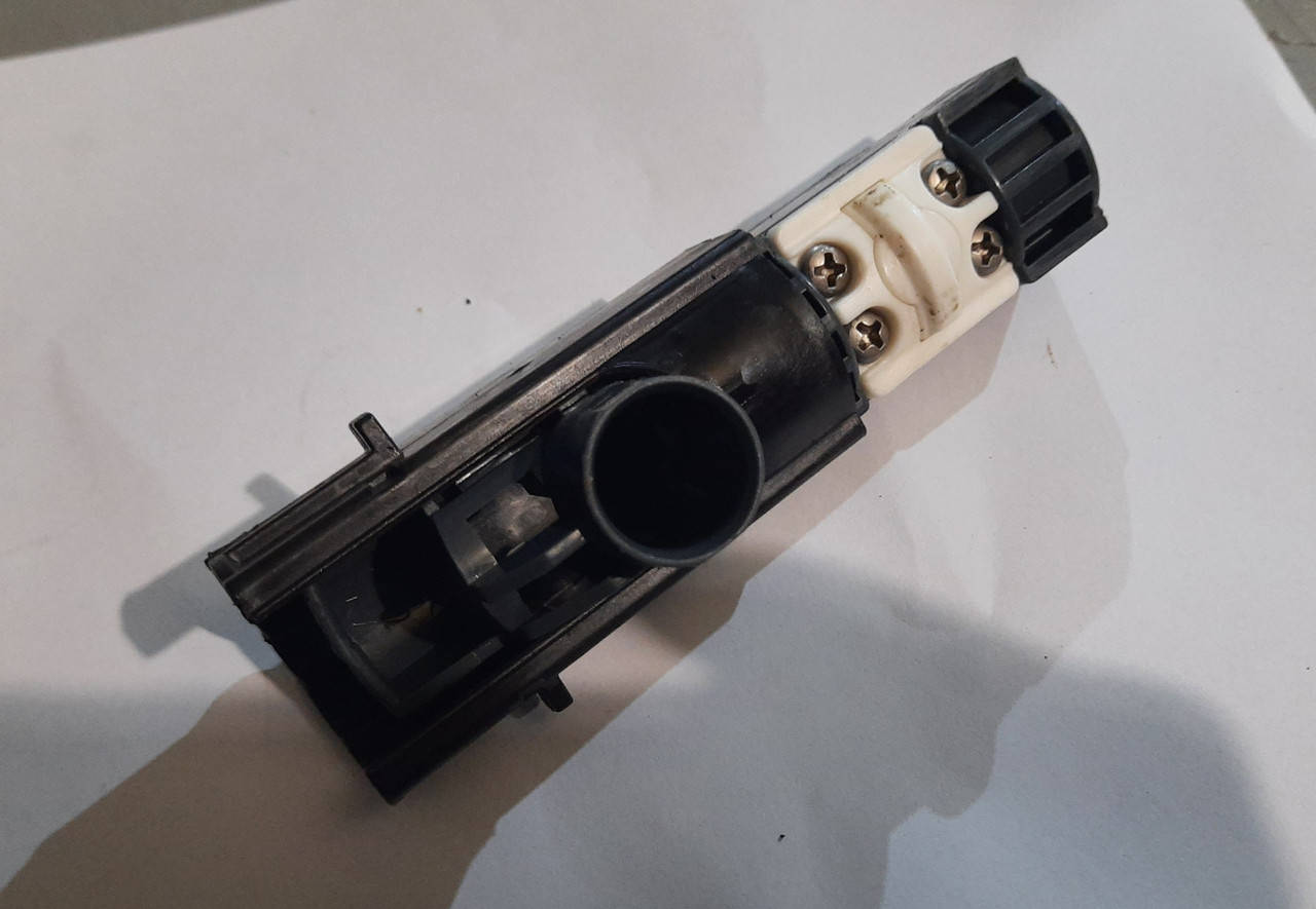 

Шток ЗУ заварного механизма для кофемашины DeLonghi ESAM б/у