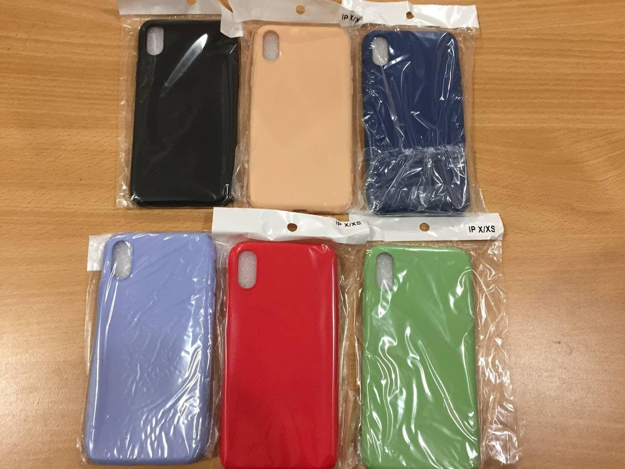 

Силиконовый чехол-накладка Silicone Case для iPhone X/XS с микрофиброй