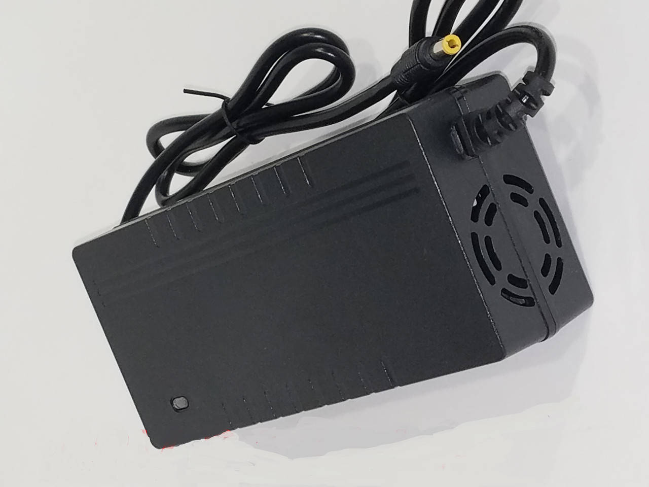 

Зарядное устройство 48V 2A (54.6V)